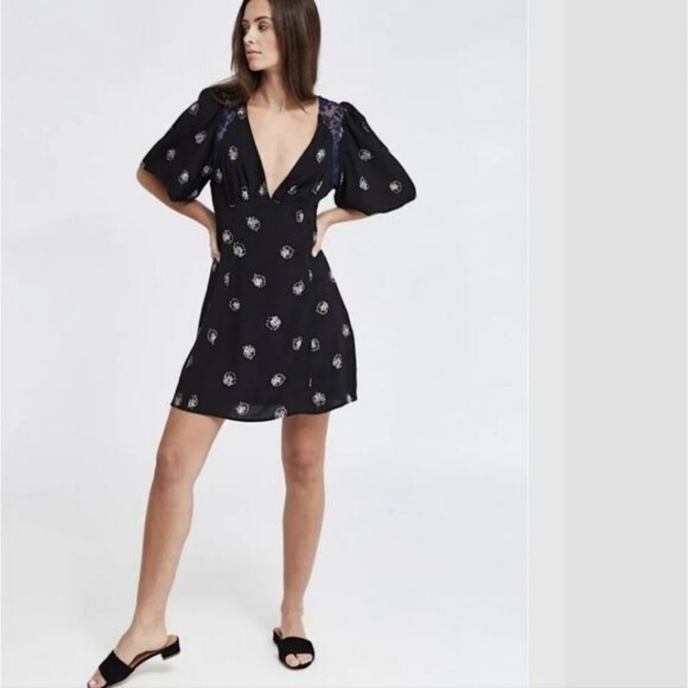 Free People Black Clove Mockingbird Keyhole Back A-line Mini Dress‎ Size 4 - Picture 2 of 11